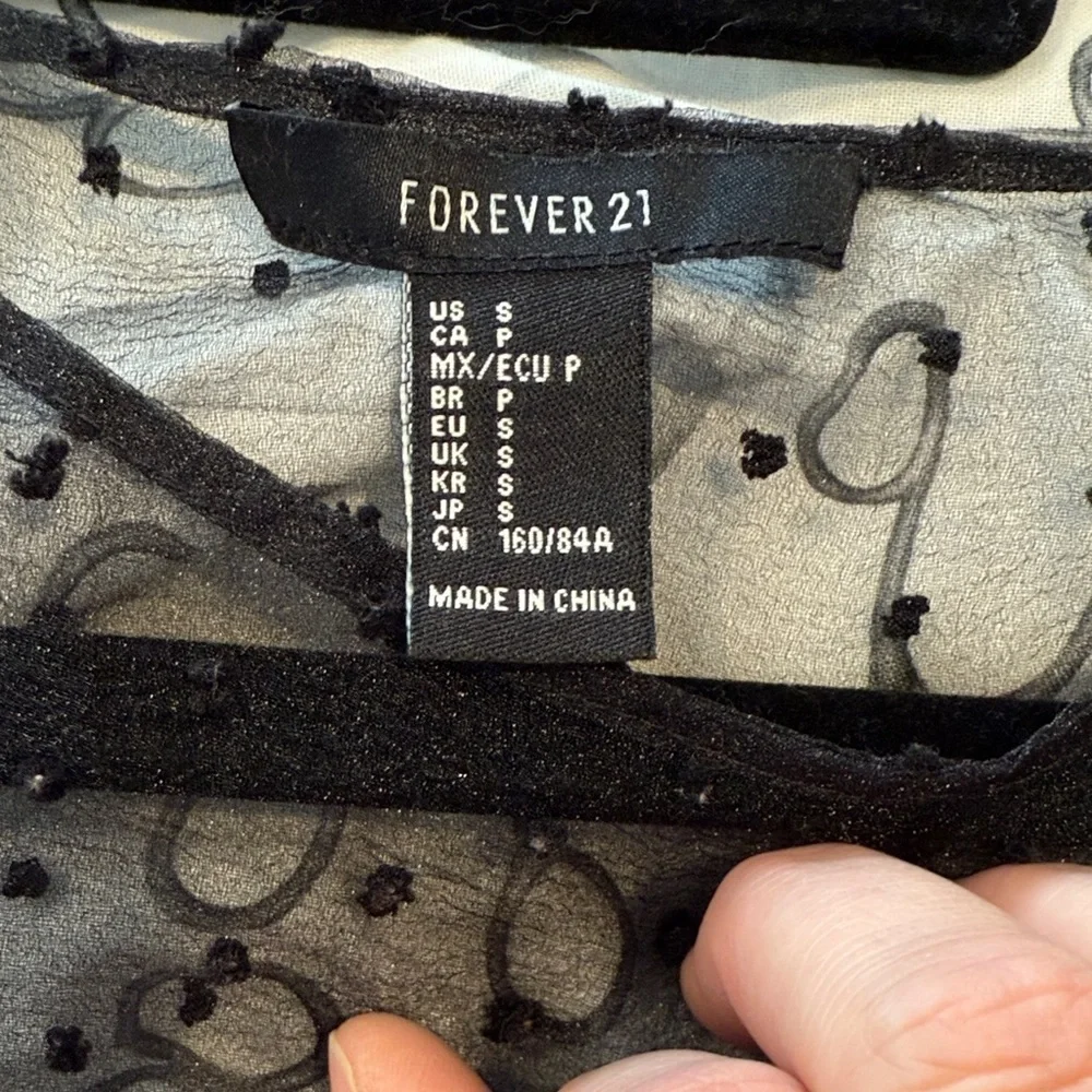 Forever 21 Black Sheer Polka Dot Blouse SZ S - Picture 3 of 3